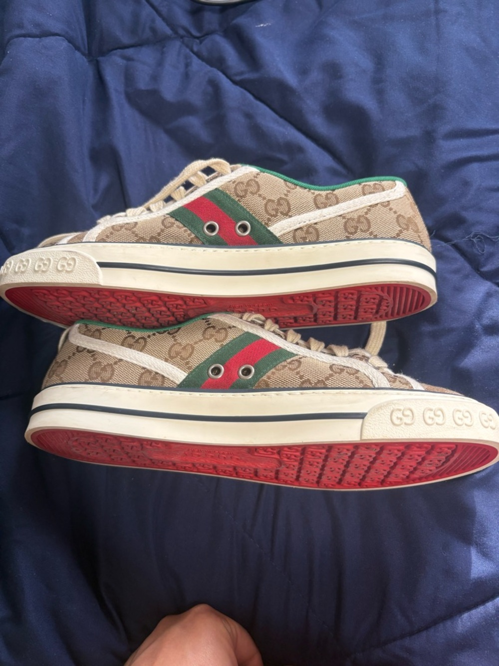 Gucci Beige Monogram Low-Top Sneakers with Green & Red Stripe - Picture 3 of 4